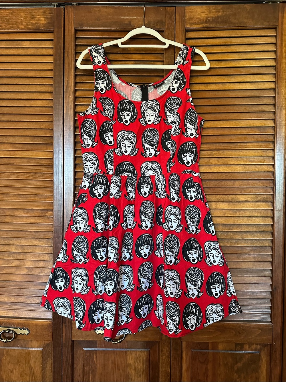 Retrolicious 1960s hairdos fit and flare dress size XL - Picture 5 of 12